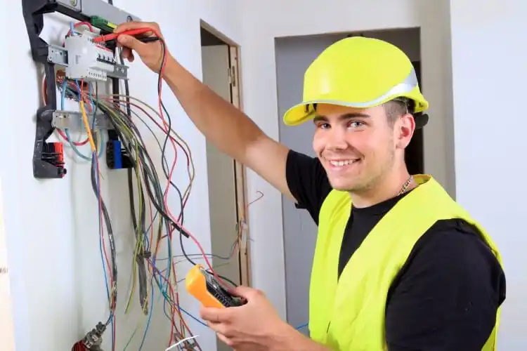 elektricien Houwerzijl